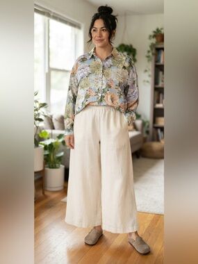 Rachel Zoe Floral Button Down 100% Silk Blouse
